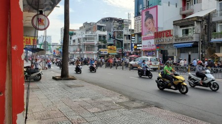 Đi đến slide 2