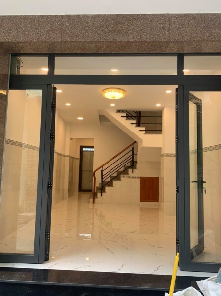 Giảm 200tr! Bán nhà Phú Thọ Hòa Tân Phú, 40m2, 2 tầng đúc BTCT còn 3.3 Tỷ_ LH0896721788