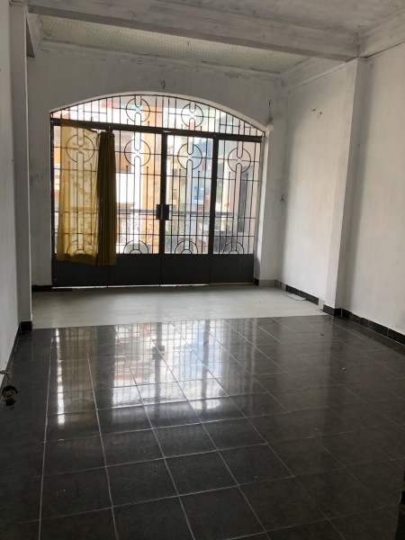 Nhà Mặt Tiền đường Nguyễn Hữu Cảnh dtsd 5x16m 1 trệt 3 lầu sân thượng cho đầu tư CHDV