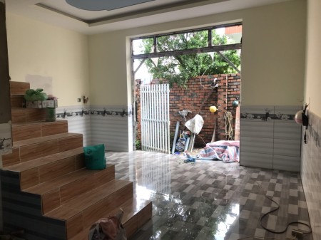 Bán nhà Hiệp hoà 1 lầu 1 trệt cách uỷ ban phường Hiệp Hoà 50m giá 1.3 tỷ thương lượng