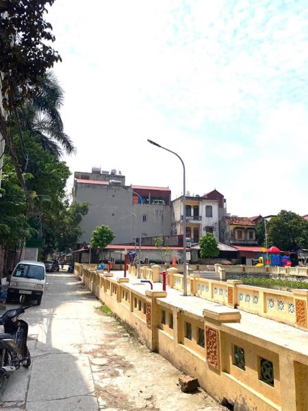 Bán nhà Làng cổ Đông Ngạc, view hồ, sân chơi, gara ô tô trước nhà tránh thoải mái, kinh doanh