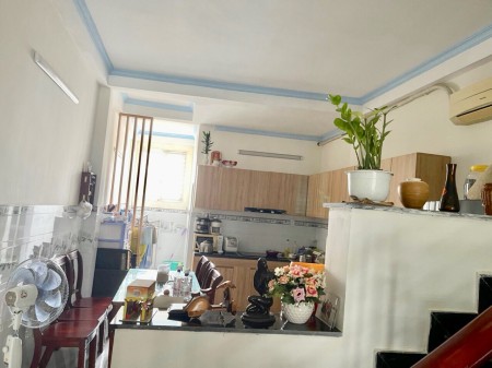 Bán nhà mặt tiền (chính chủ) phù hợp kinh doanh liên hệ 0907575475, giá bán 4.8 tỷ