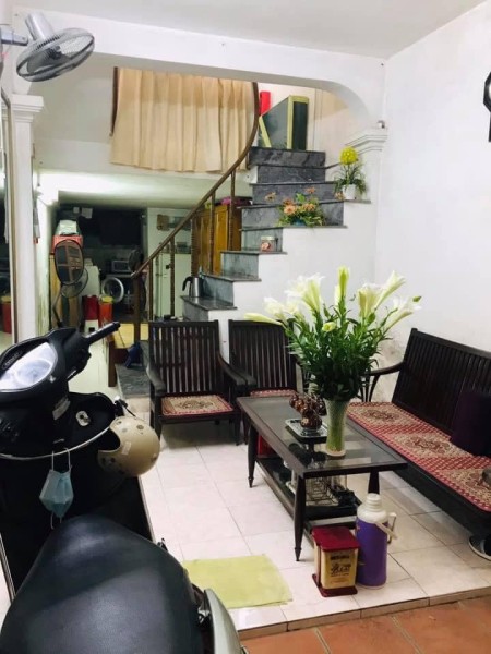 Bán nhà khu phân lô nhỉnh 2 tỷ, ngõ thông 25m ra mặt phố, ổ đỏ vuông đẹp, sẵn sàng giao dịch