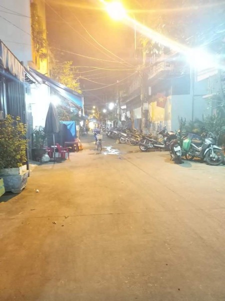 Nhà (3,5x15) vào ở ngay P24 BìnhThạnh giáp Quận 1 giá 4 tỷ9, sổ hồng vuông vức công chứng ngay