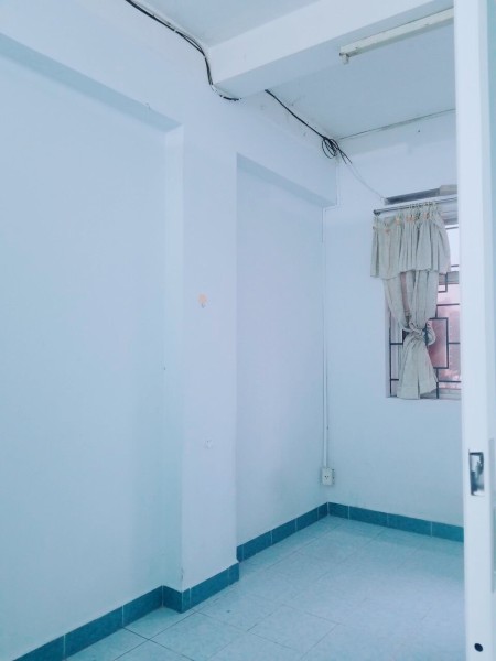Căn hộ chung cư trung tâm Quận 10 diện tích sử dụng 60m² 2PN chính chủ, yên tĩnh