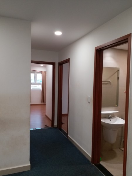 Cho thuê căn hộ Cityland 3PN, 2WC, nội thất cơ bản, view nhìn ra NVL, giá tốt 15,5 tr