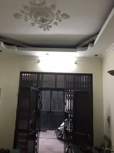 Cần bán nhà sổ đỏ chính chủ tại Định Công Thượng giá bán 3.8 tỷ, pháp lý chính chủ, lhcc