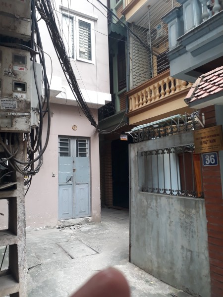 4t ngõ 223 đặng tiến đông thông 198 Thái Hà, cách 10m oto, cạnh ga Thái Hà lh 0943278643
