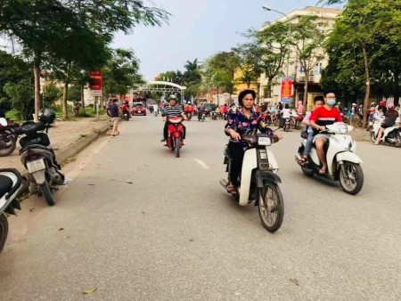 Đi đến slide 4