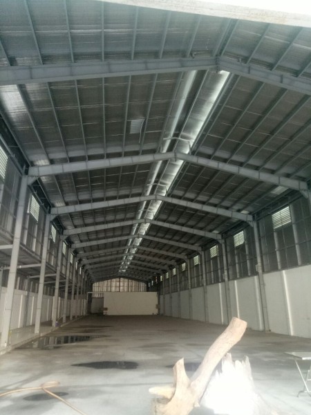Cho thuê kho xưởng 400 và 700m2 Trường Chinh. Gần Tham Lương