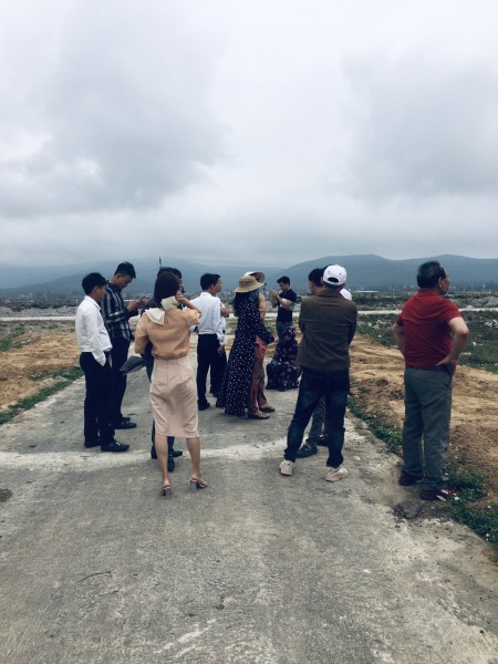 Đi đến slide 2