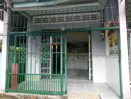 Chính chủ đang ở cần bán nhà nguyên căn rộng thoáng diện tích 70m2 (5x14), giá tốt
