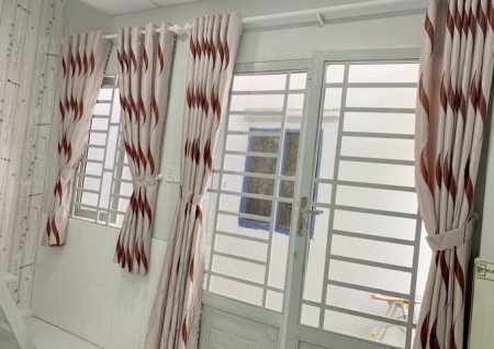 Bán nhà giá tốt chỉ 690 triệu có ngay 1 căn nhà tọa lạc tại trung tâm Quận 7