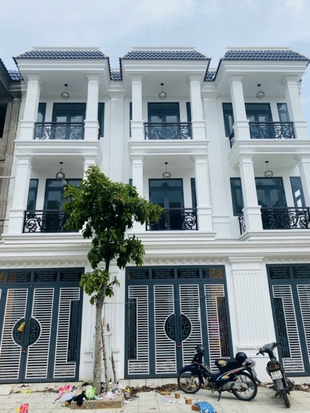 Đi đến slide 8