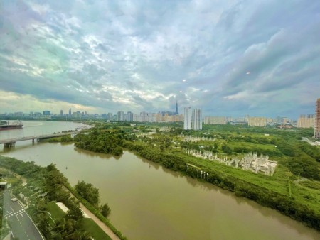 Chính chủ ký gửi căn 3 pn, dtsd 140m2 full nội thất, giá bán 13 tỷ, liên hệ 0909986202