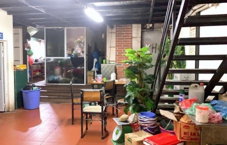 Mặt phố vỉa hè kinh doanh giá trị tương lại khu vực pháp triển từng ngày, dân cư đông đúc