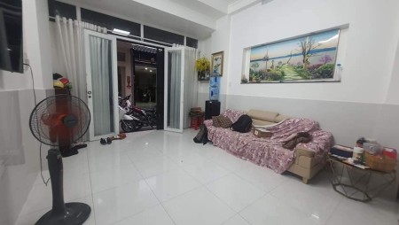 Bán nhà HXH tránh Lạc Long Quân , Tân Bình, nhà mới 1 trệt 2 lầu giá nhỉnh 5 tỷ