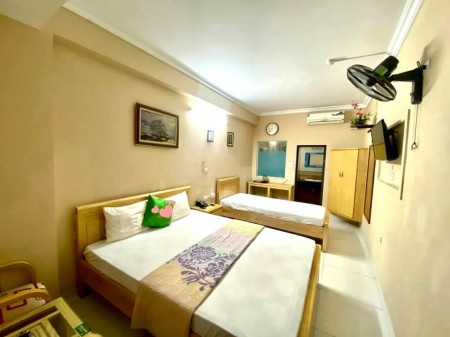 Mặt phố, doanh thu ổn định Phú Viên, Bồ Đề, giá bán nhanh 15 tỷ đúc 6 tầng kiên cố