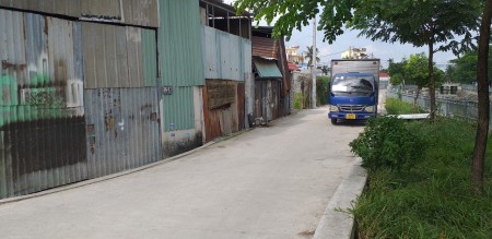 Cho thuê xưởng chính chủ Quận 12 liên hệ 0905626305 khu dân cư đông đúc, giá tốt tiện đầu tư
