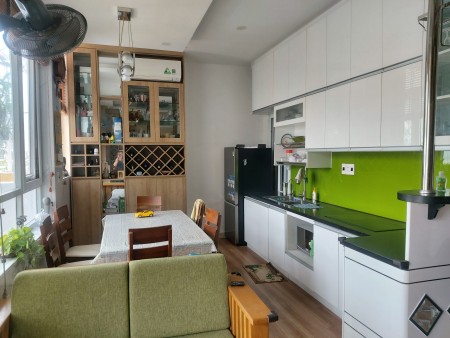 Cho thuê căn hộ chung cư The CBD, Quận 2. Dt 62m, Có sân vườn, có nội thất. 9tr/tháng