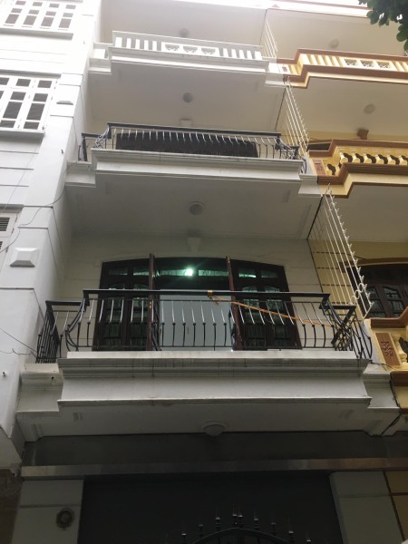 Bán nhà mới cứng nhỉnh 5 tỷ dtsd 56m2, 4 tầng đúc, 8 phòng đầy đủ nội thất, nhỉnh 5 tỷ
