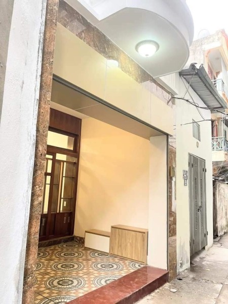 Phố Vọng diện tích 65m2 4 tầng mt 3.6m, vị trí tuyệt vời, 50m ra mặt phố sầm uất, nhỉnh 6 tỷ