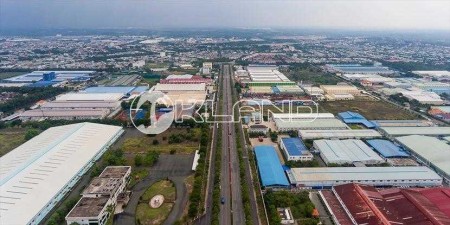 Gia đình tô cần bán gấp miếng đất gần khu du lịch Đại nam tiện để sinh sống và đầu tư