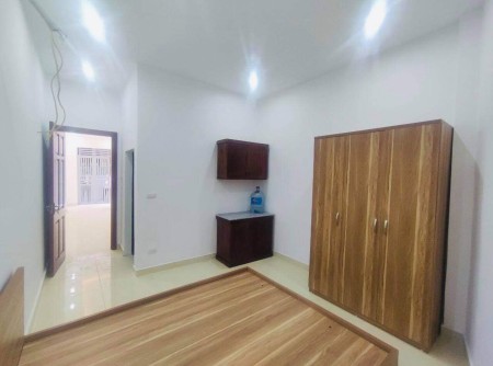 Bán toà ccmn Mỹ Đình dtsd 45m2, 5 tầng, 9 phòng, dòng tiền 30-45 triệu/tháng, giá chào 5.4 tỷ