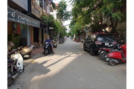 Phân lô Phố Chiến Thắng oto đỗ cửa vào nhà. Tiện kinh doanh online hoặc cho thuê văn phòng.