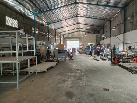 Cần cho thuê 2 nhà xưởng DT 430 và 1200m2 tại Thuận An Bình Dương