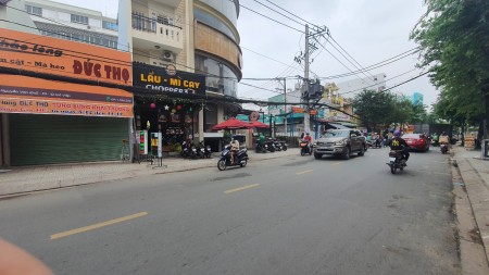 33tr/m2, Cách tp HCM 5p, sổ hồng, trong khu chung cư cao cấp, trả trước 50%, NH viettinbank