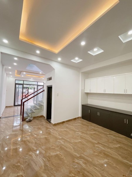 Bán nhà đường kinh doanh Vườn Lài Tân Phú 68m2, đúc 1 lầu nhà mới đẹp giá rẻ, lh 0896721788