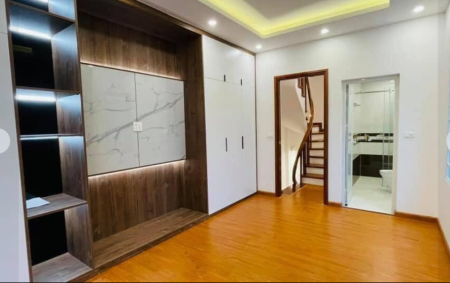 Nhà đẹp Mỹ Đình bán gấp dtsd 45m2, 4 tầng, mt 5m ô tô tránh khu an sinh đỉnh, chỉ hơn 3 tỷ