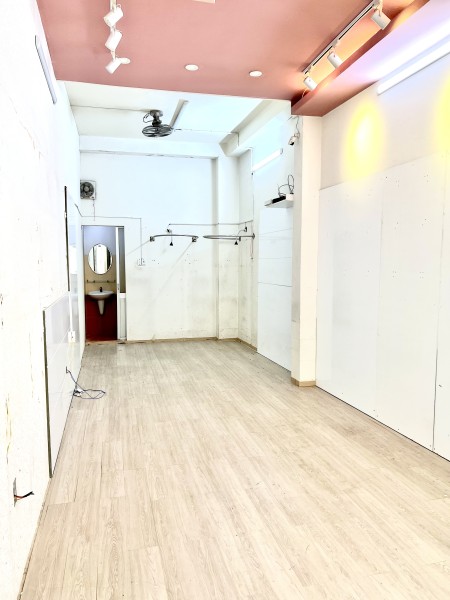 Cho thuê mặt bằng đường Phạm Ngọc Thạch, Võ Thị Sáu, Quận 3 giá 12 triệu/tháng, thương lượng