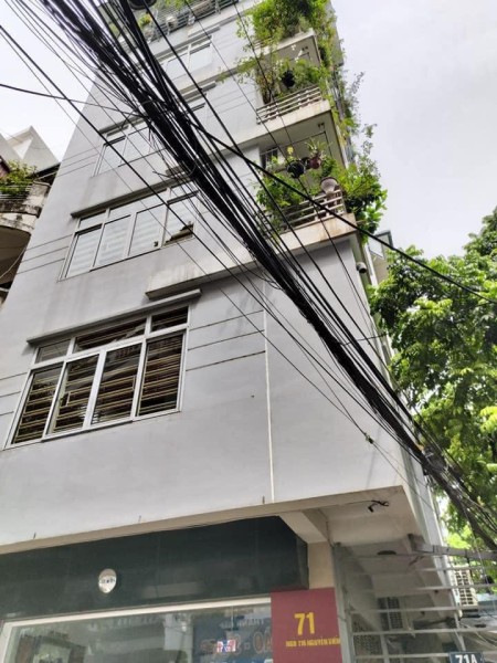 Bán nhà gần Phố Vạn Bảo, Ba Đình, KD, 3 Thoáng, DT 61m2*5 Tầng, Nhỉnh 14 tỷ