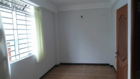 NHÀ TRỌ CHO THUÊ GIÁ RẺ 163/12/7Y TÔ HIẾN THÀNH,P13.Q10, Ở ĐƯỢC 4-5 NGƯỜI.