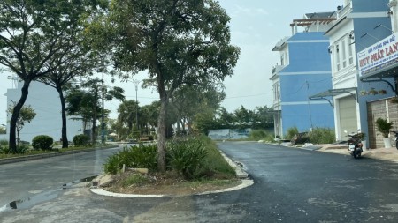 Đi đến slide 4