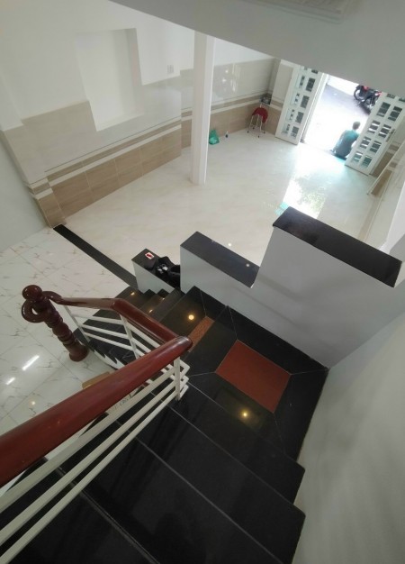 Đi đến slide 4