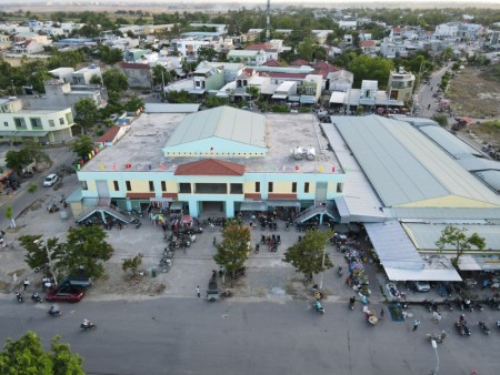 Đất nền khu phố chợ đông đúc Điện Nam Trung phía Nam Đà Nẵng pháp lý đầy đủ, sổ sẵn
