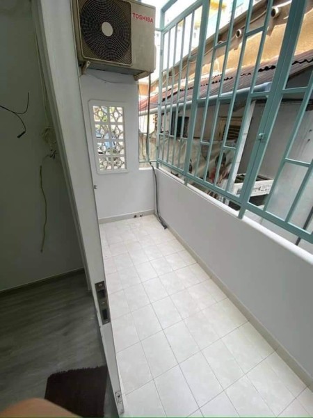 Bán nhà 1sec, Phú Nhuận hẻm ba gác gần mặt tiền. Chỉ nhỉnh 2ty
