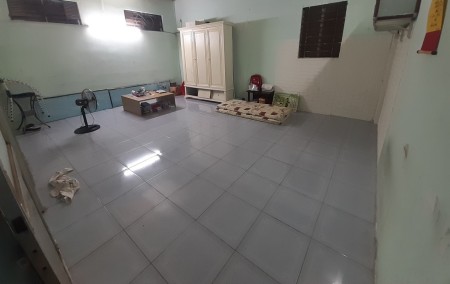 Phòng 25m2 gần chợ Tân bình, giờ tự do, nhà vệ sinh riêng giá 2 triệu/tháng, lhcc