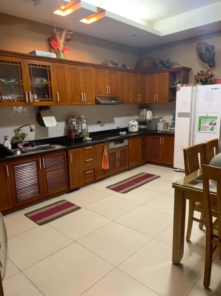 Cho Thuê Nhà Mặt Phố Phường Phúc Diễn - Bắc Từ Liêm, 80m2 x 5T, MT 5,5m, Nhà Đẹp, Giá Tốt