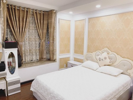 Bán nhanh căn hộ Hoàng Anh Gia Lai - Lock C ngân hàng hỗ trợ vay, tặng nội thất, lhcc