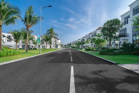 Giá chỉ 3,2 biệt thự sân golf Ven Thành phố thanh khoản cao, tiện ích đủ, giá tốt tiện đầu tư
