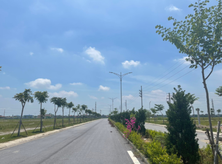 Cần sang nhượng 50ha ngành ma, giày da, xí mạ,... khu công nghiệp Ý Yên Nam Định, lh 0832526226