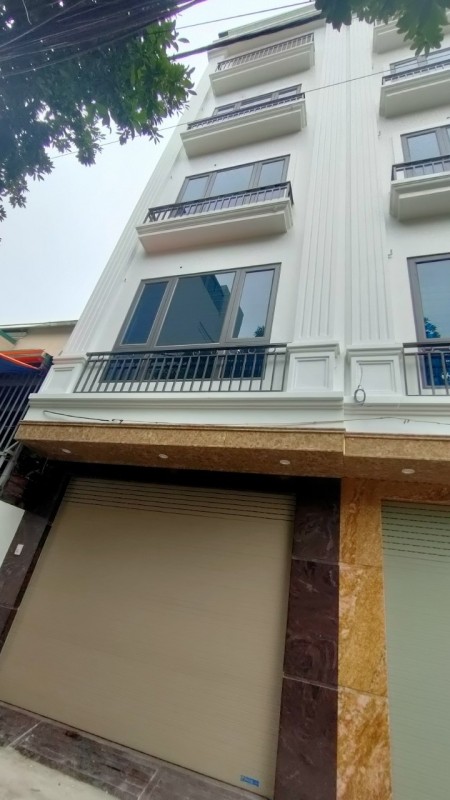 Chính chủ cần bán nhà mặt ngõ phố An Dương Vương, Quận Tây Hồ, sổ đỏ chính chủ