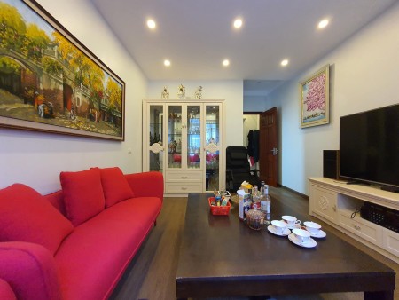 Nhỉnh 3 tỷ có nhà Tây Sơn đúc kiên cố 4 tầng diện tích sử dụng 40m2, 3 bước ra phố