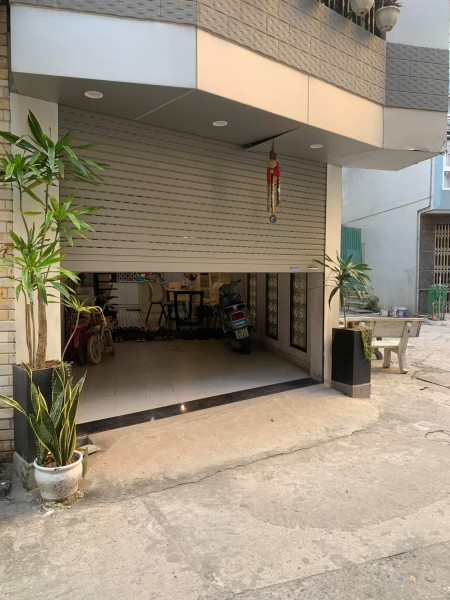 Bán nhà Trung Văn diện tích 45m2, lô góc 3 thoáng, ô tô đỗ ngày đêm, giá bán 6.3 Tỷ