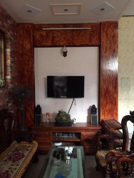 Chính chủ gửi bán nhà 6 tầng 1 tum phố Mai Dịch Quận Cầu Giấy diện tích 43.5m2 giá 4.8 tỷ