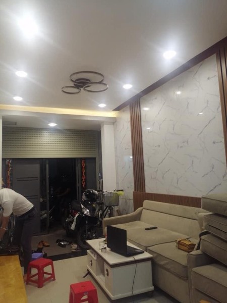 Bán nhà đường Quang Trung, phường 11, xe Morning đỗ cửa, dtsd 49m, giá bán 4.45 tỷ